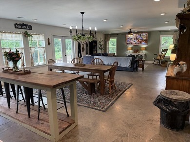 Escape to your own private retreat just minutes from Lake Malone - photo 28