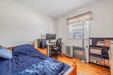 Welcome to 146-15 27th Avenue, a well-maintained and spacious - photo 33