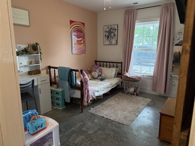 Escape to your own private retreat just minutes from Lake Malone - photo 36
