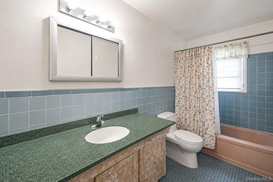 Welcome to 146-15 27th Avenue, a well-maintained and spacious - photo 37
