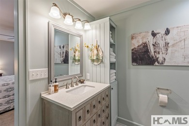 This totally renovated mountain retreat is a perfect blend of - photo 41