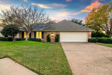 Lake Waco Home For Sale in Waco Texas