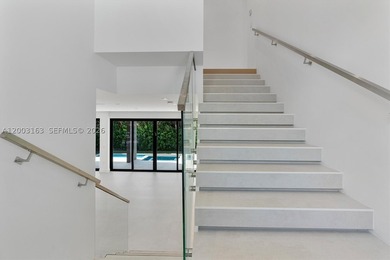 This 5 bed, 5.5 bath residence, new construction and never lived - photo 14