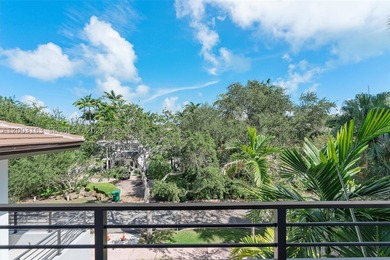 This 5 bed, 5.5 bath residence, new construction and never lived - photo 21