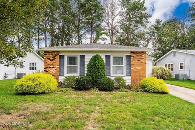 Lake Riviera Home Sale Pending in Brick New Jersey