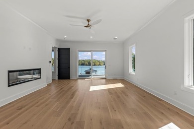 Discover the perfect blend of modern luxury and timeless design - photo 23