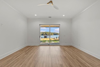 Discover the perfect blend of modern luxury and timeless design - photo 38