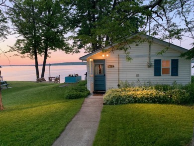  Home Sale Pending in Hubbard Lake Michigan