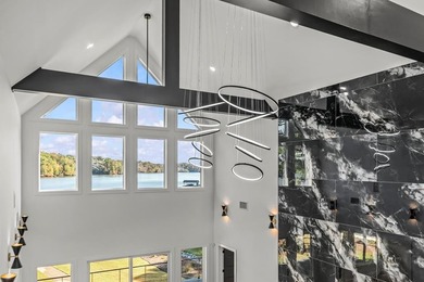 Discover the perfect blend of modern luxury and timeless design - photo 60