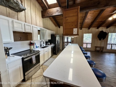 SPACIOUS REMODELED 5BD/3BA ALTO HOME! Golf membership and