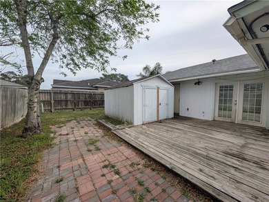 Opportunity awaits at 6142 Camway in Corpus Christi, Texas. This - photo 15
