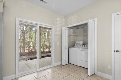 An exceptionally maintained 3-bedroom, 2.5 bath, end unit - photo 31
