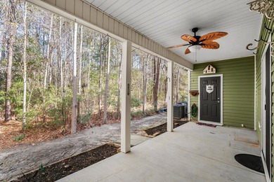 An exceptionally maintained 3-bedroom, 2.5 bath, end unit - photo 32