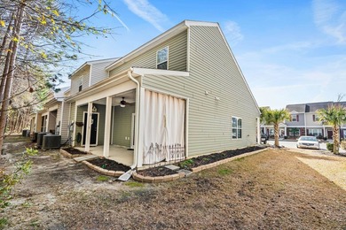An exceptionally maintained 3-bedroom, 2.5 bath, end unit - photo 36