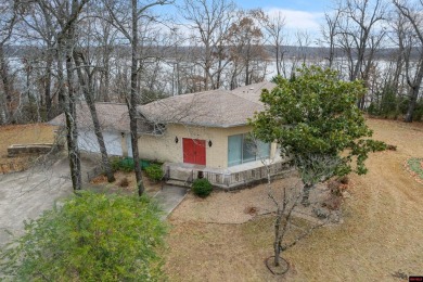 Lake Home For Sale in Bull Shoals, Arkansas