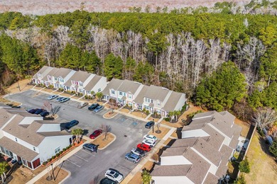 An exceptionally maintained 3-bedroom, 2.5 bath, end unit - photo 43