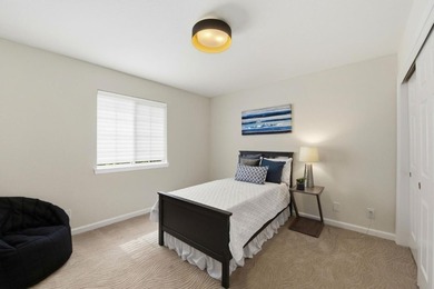 BACK WITH A FRESH NEW LOOK! Welcome to this ~3842 sq ft - photo 43