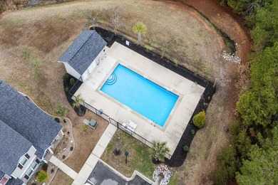 An exceptionally maintained 3-bedroom, 2.5 bath, end unit - photo 46