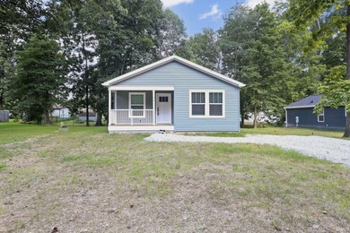 Lake Home For Sale in Cloverdale, Indiana