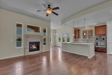 Experience the best of lakefront living in sought-after Quarry - photo 12