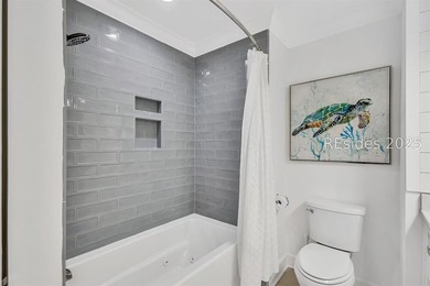 Exceptional villa in Forest Beach. Imagine yourself at this - photo 17
