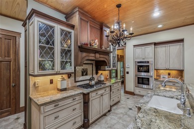A once-in-a-lifetime opportunity to own a private family retreat - photo 22
