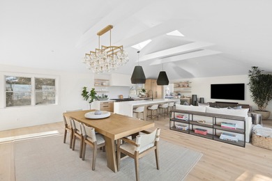Sited on Sag Harbor Cove in the sought-after Bay Point community - photo 6