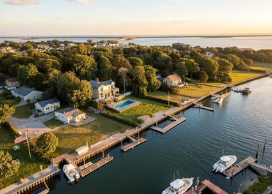 Discover a rare waterfront compound designed for the way people - photo 6