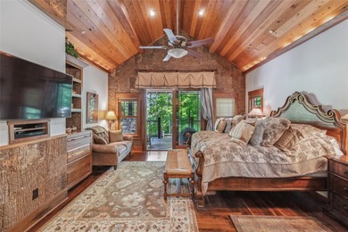 A once-in-a-lifetime opportunity to own a private family retreat - photo 38