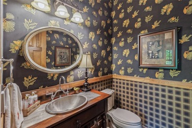 A once-in-a-lifetime opportunity to own a private family retreat - photo 44