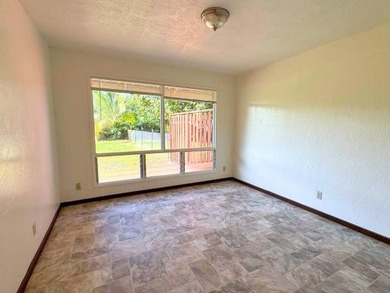 5-Bedroom, 3-Bath Property on 1 Acre in Hawaiian Paradise Park - photo 7
