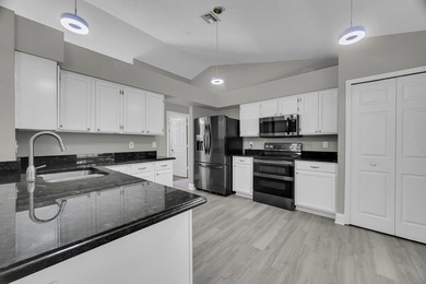 Welcome to this charming 3/2/2 home located on an oversized - photo 11
