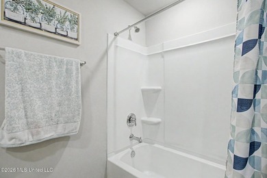 Welcome home to this spacious 4-bedroom, 2-bath property - photo 13