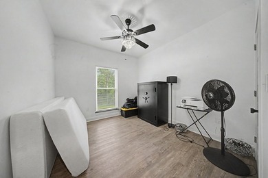 Beautifully designed 3-bedroom, 2.5-bath home backing up to the - photo 15