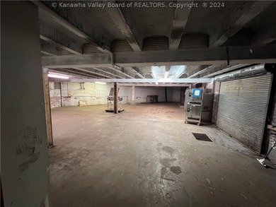 Prime Commercial Property for Sale Near Elk City District! Don't