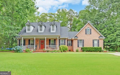 Lake Home For Sale in Hartwell, Georgia