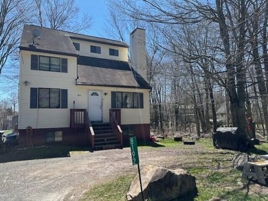 Lake Carobeth Home Sale Pending in Tobyhanna Pennsylvania