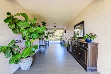 Idyllic and refined, this premier equestrian farm blends luxury - photo 13