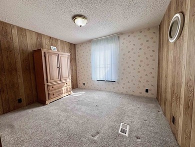 PRICED TO SELL! Coastal living awaits in sought-after Garden - photo 16