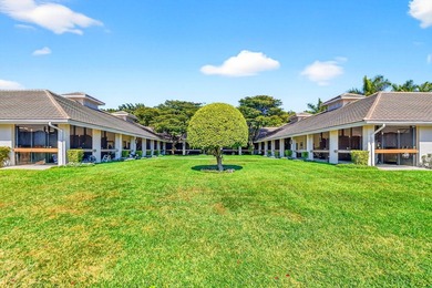 Idyllic and refined, this premier equestrian farm blends luxury - photo 17
