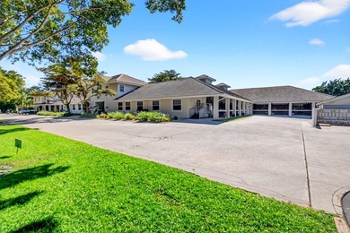 Idyllic and refined, this premier equestrian farm blends luxury - photo 20