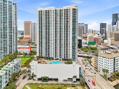 Wake up above it all. Two floors below the penthouse at the - photo 4