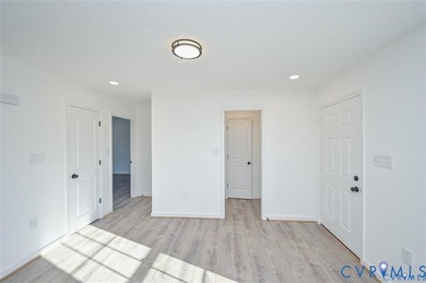 NEW CONSTRUCTION! Welcome to 26405 Slash Pine Circle located in - photo 10