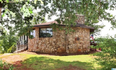 Luxury Mountain Retreat with Panoramic Views  5BR/3BA on 2 Acres