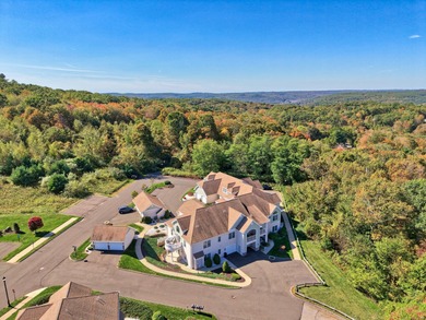 Welcome to true 1 level Ranch living at Evergreen in Litchfield