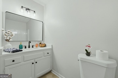 Move-in ready and completely remodeled! This 3-bedroom, 2-bath - photo 11