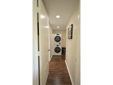 Welcome to this charming one-bedroom, one-bathroom condominium - photo 14