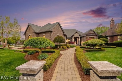 Sprawling 4,162 square foot custom ranch designed with a - photo 1