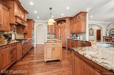 Sprawling 4,162 square foot custom ranch designed with a - photo 4
