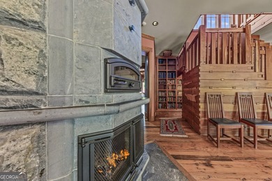 Among the rarest offerings in the region, this extraordinary - photo 27